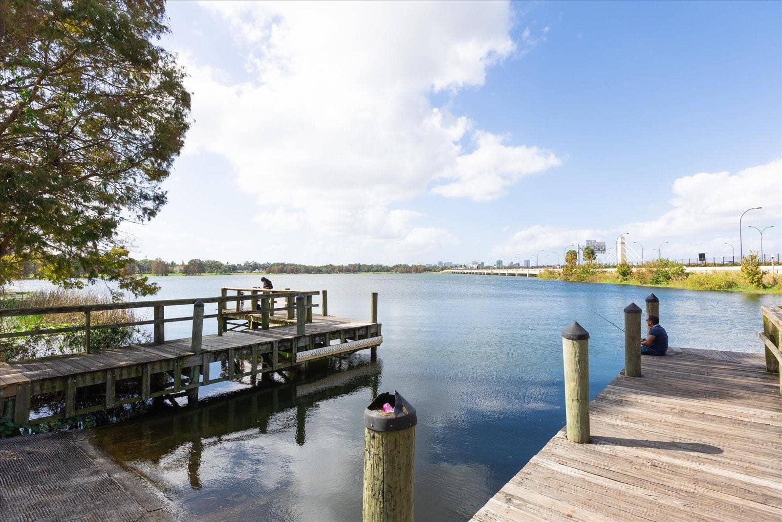 4401 ROCKLEDGE ROAD, Orlando, FL 32807 4401 ROCKLEDGE ROAD, Orlando, FL 32807