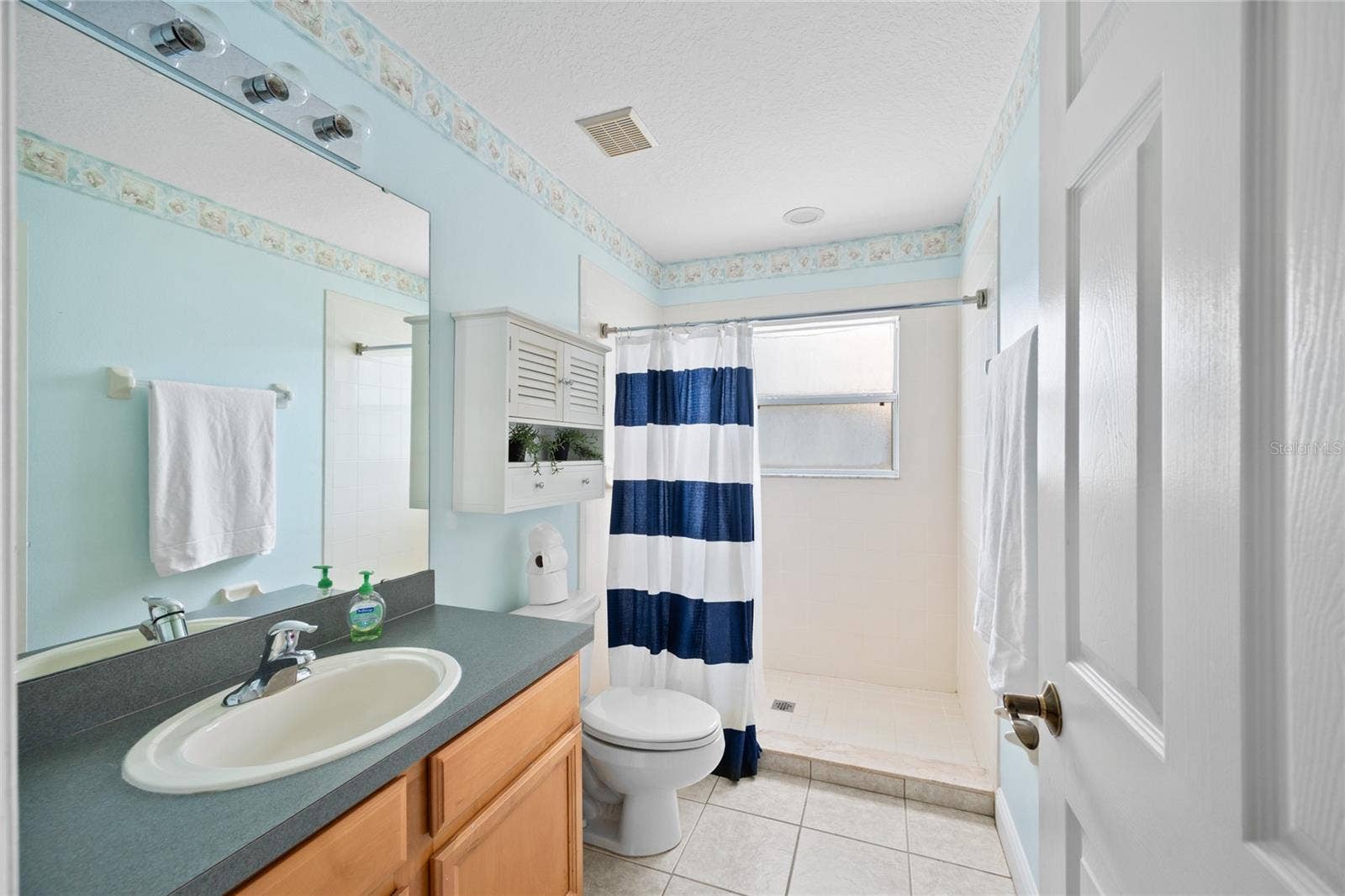 4930 ATWOOD DRIVE, Orlando, FL 32828 4930 ATWOOD DRIVE, Orlando, FL 32828