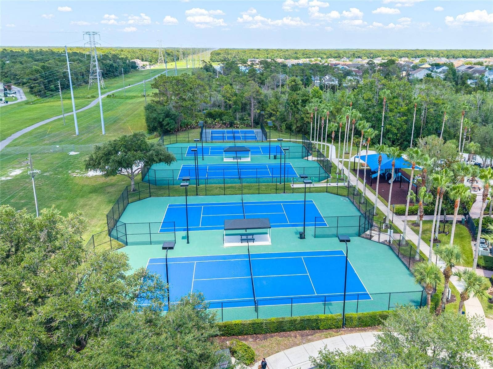 4930 ATWOOD DRIVE, Orlando, FL 32828 4930 ATWOOD DRIVE, Orlando, FL 32828