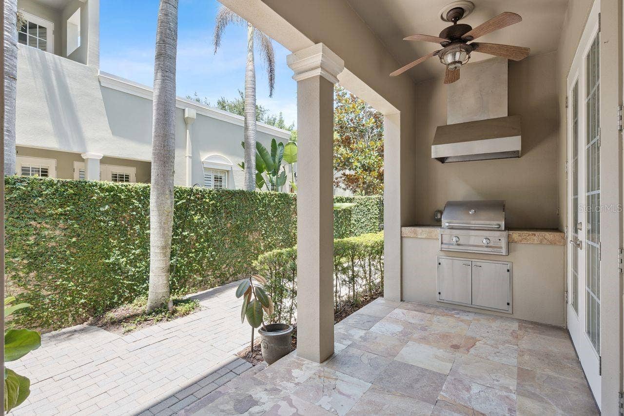 1138 S PENNSYLVANIA AVENUE, Winter Park, FL 32789 1138 S PENNSYLVANIA AVENUE, Winter Park, FL 32789