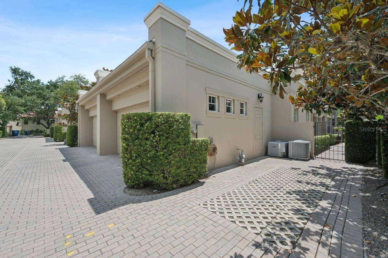 1138 S PENNSYLVANIA AVENUE, Winter Park, FL 32789 1138 S PENNSYLVANIA AVENUE, Winter Park, FL 32789