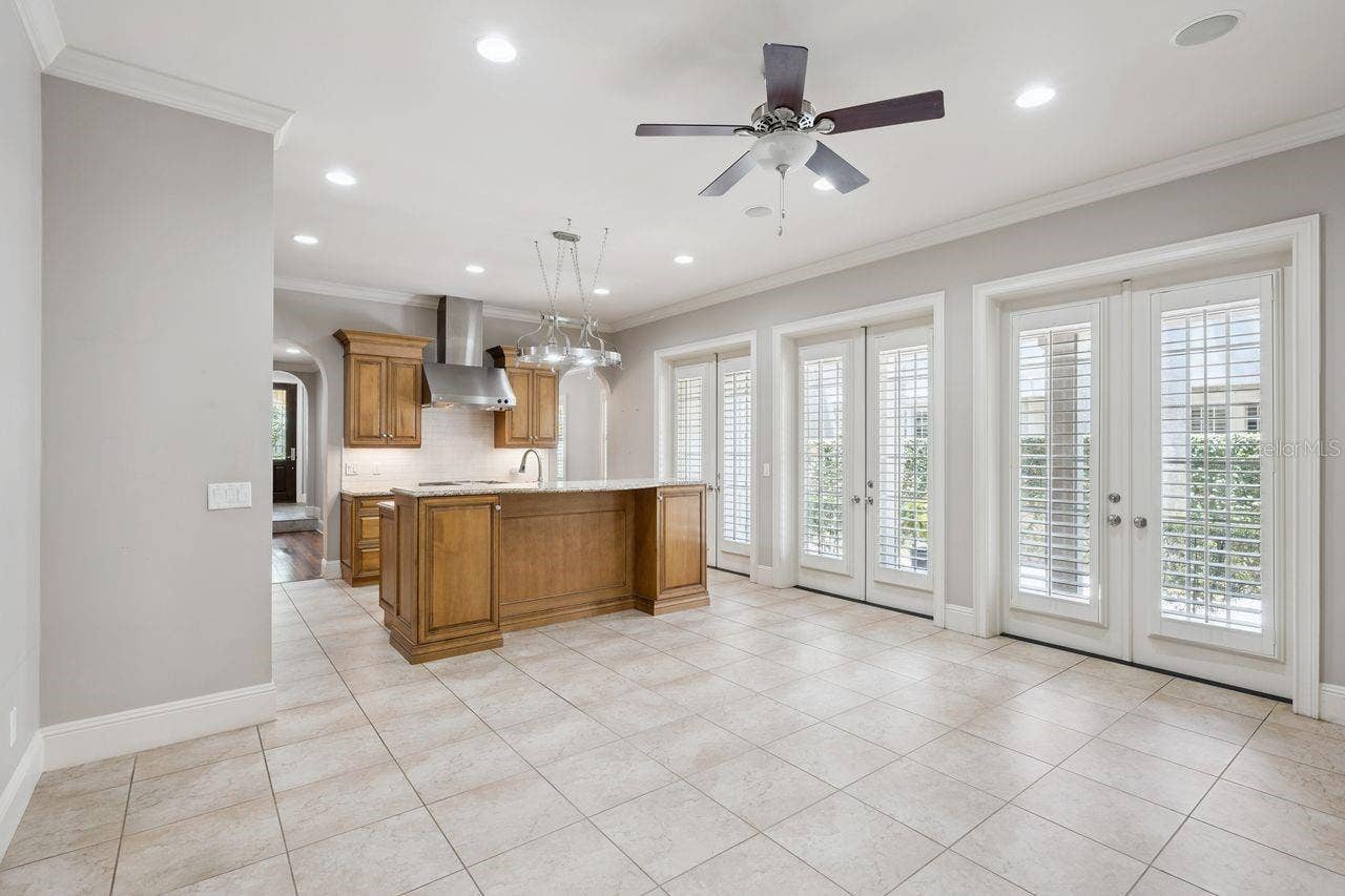 1138 S PENNSYLVANIA AVENUE, Winter Park, FL 32789 1138 S PENNSYLVANIA AVENUE, Winter Park, FL 32789