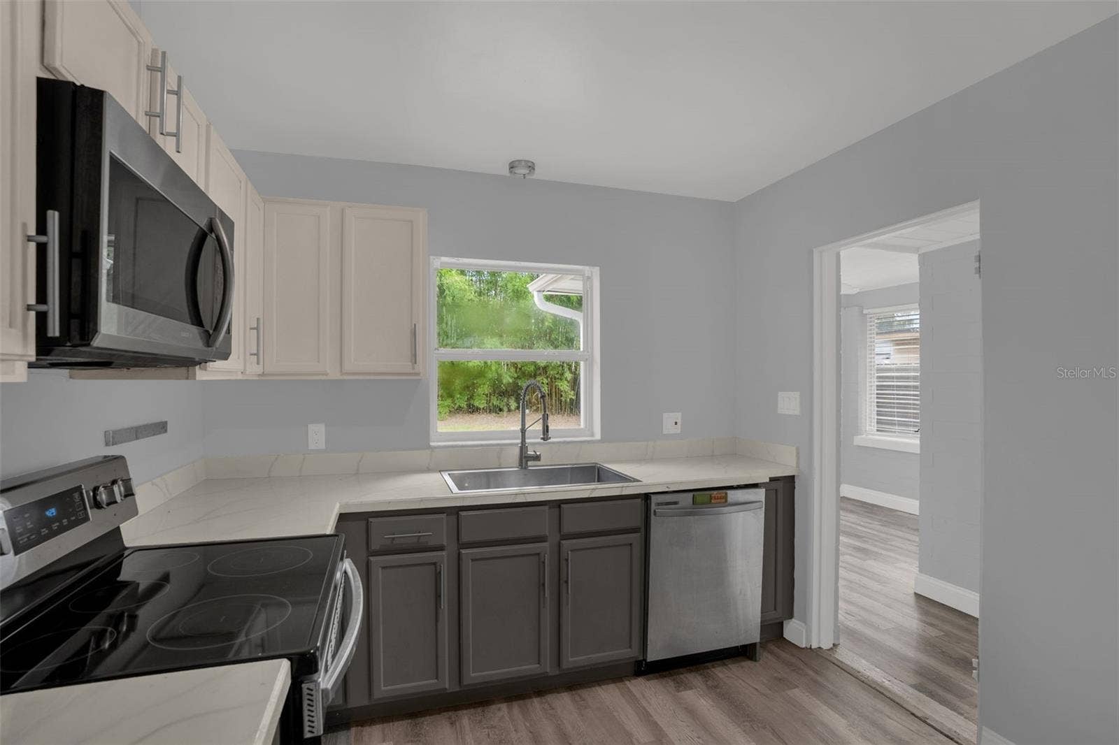 981 ARAGON AVENUE, Winter Park, FL 32789 981 ARAGON AVENUE, Winter Park, FL 32789