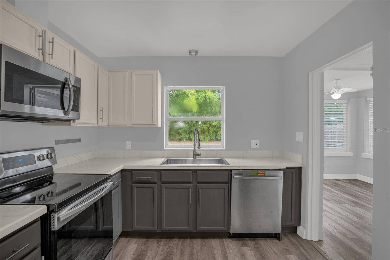 981 ARAGON AVENUE, Winter Park, FL 32789 981 ARAGON AVENUE, Winter Park, FL 32789