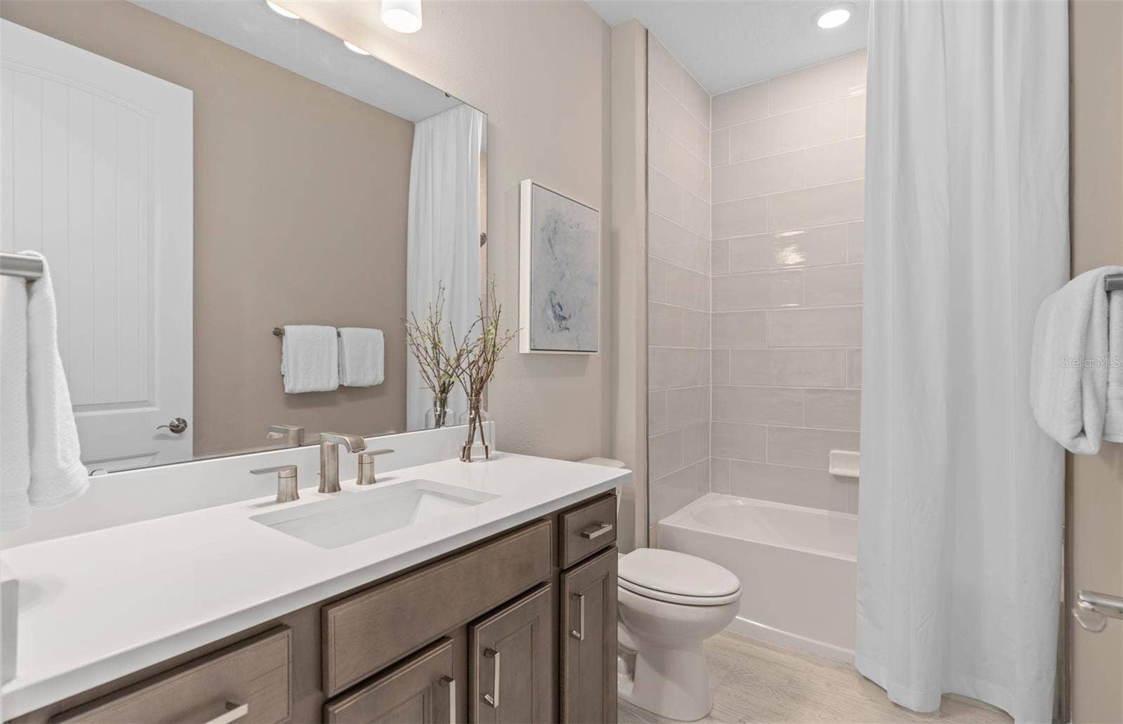 6764 SUNRISE COVE DRIVE, Clermont, FL 34714 Model Home Design Only. Pictures and furnishings are for illustrative purposes only. Elevations, colors and options may vary. Furniture is for model home staging only.