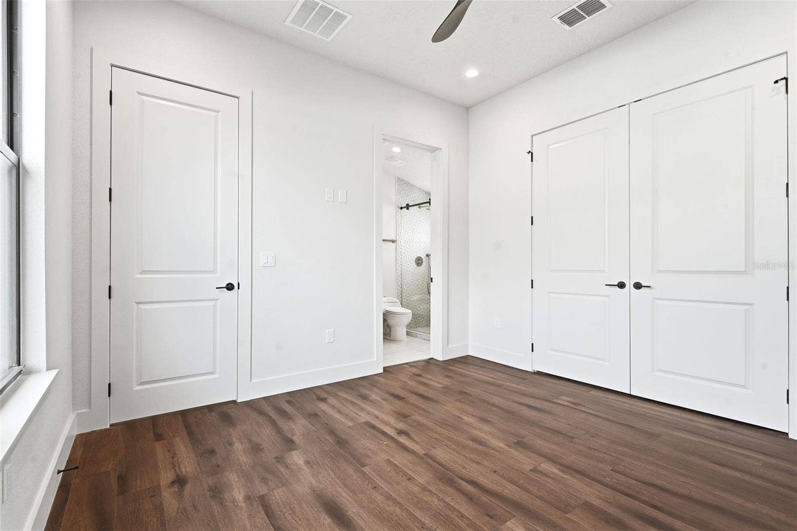 1615 COLE ROAD, Orlando, FL 32803 Bathroom 2