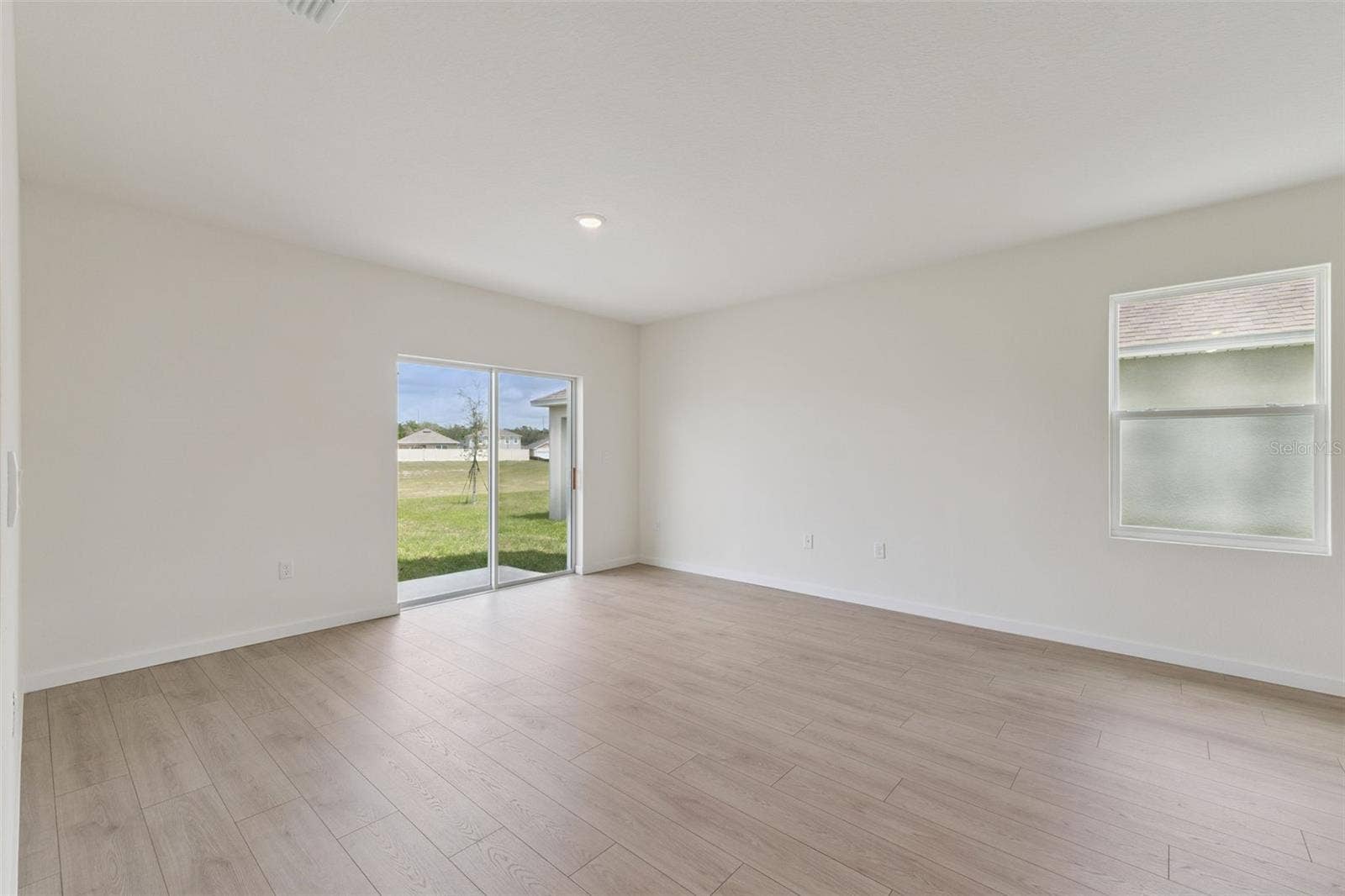 917 5TH STREET, Port Orange, FL 32129 917 5TH STREET, Port Orange, FL 32129