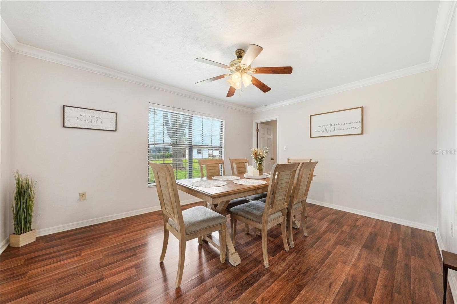 1805 VIRGINIA COURT, Tavares, FL 32778 1805 VIRGINIA COURT, Tavares, FL 32778