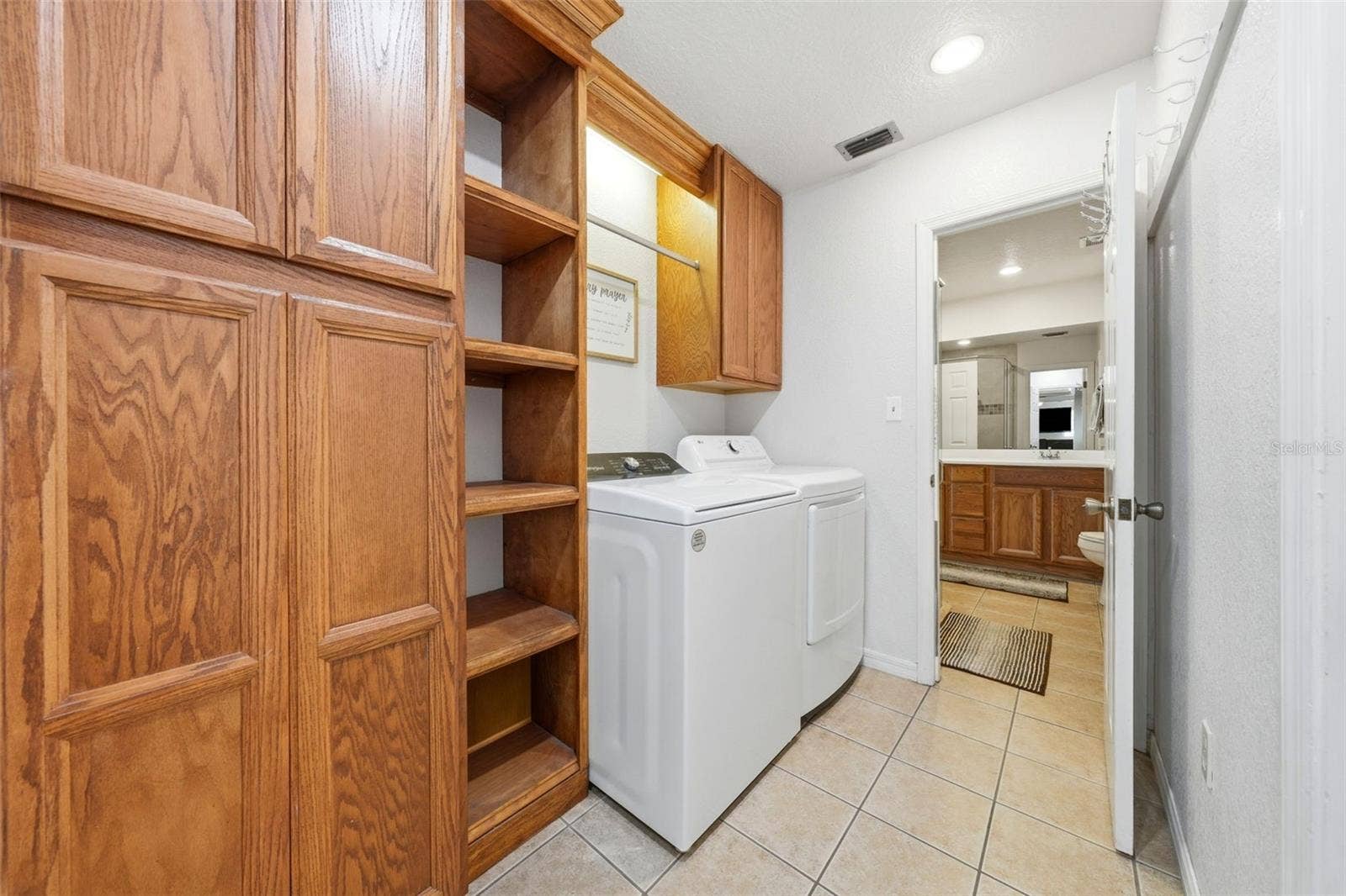1805 VIRGINIA COURT, Tavares, FL 32778 Laundry Room