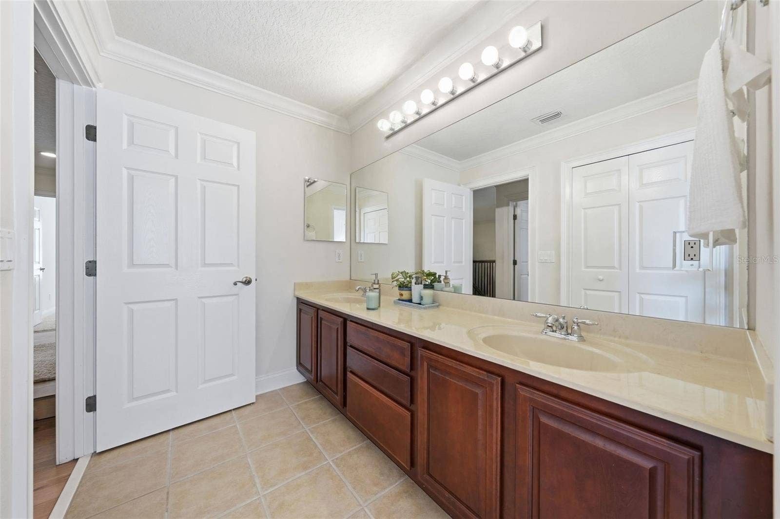 6967 BRESCIA WAY, Orlando, FL 32819 6967 BRESCIA WAY, Orlando, FL 32819