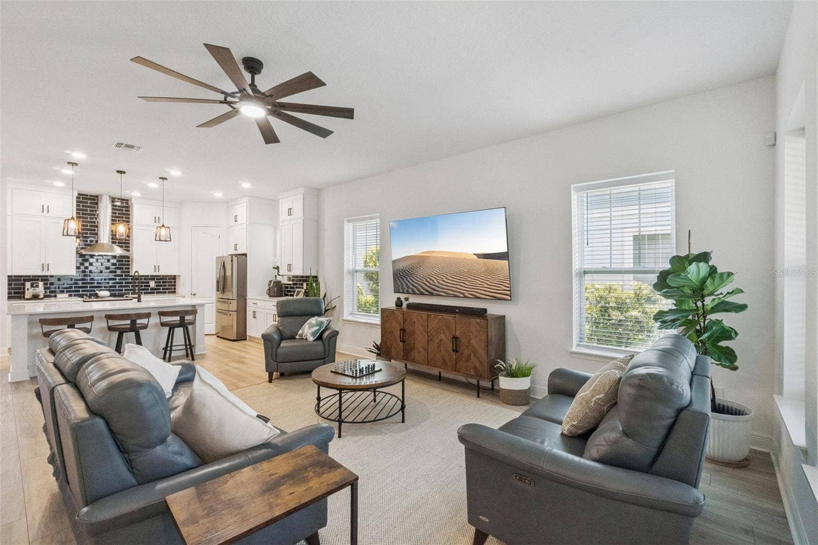 6839 BRIDGMAN STREET, Orlando, FL 32827 6839 BRIDGMAN STREET, Orlando, FL 32827