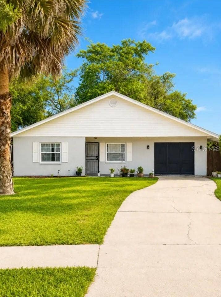 93 GLASS COURT, Port Orange, FL 32129 93 GLASS COURT, Port Orange, FL 32129