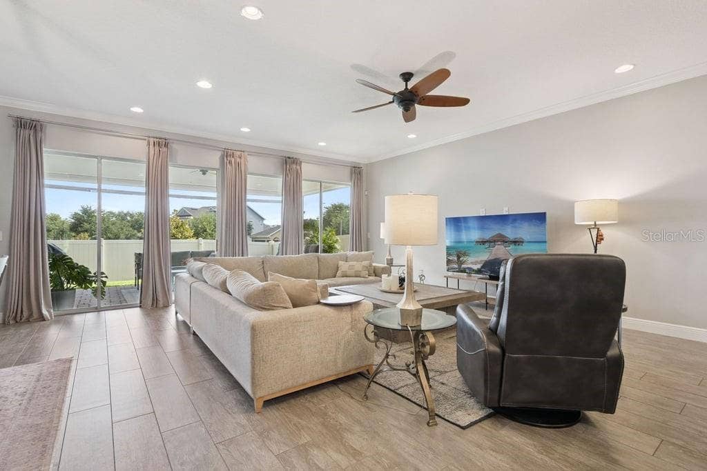 15725 SWEET LIMETTA DRIVE, Winter Garden, FL 34787 15725 SWEET LIMETTA DRIVE, Winter Garden, FL 34787