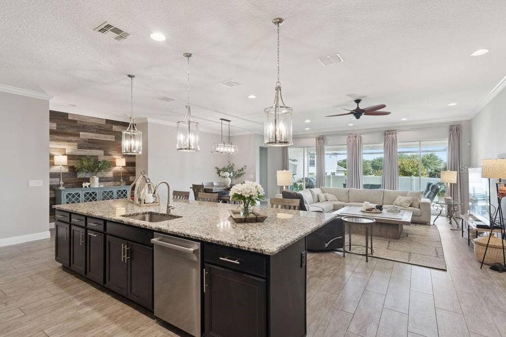 15725 SWEET LIMETTA DRIVE, Winter Garden, FL 34787 15725 SWEET LIMETTA DRIVE, Winter Garden, FL 34787