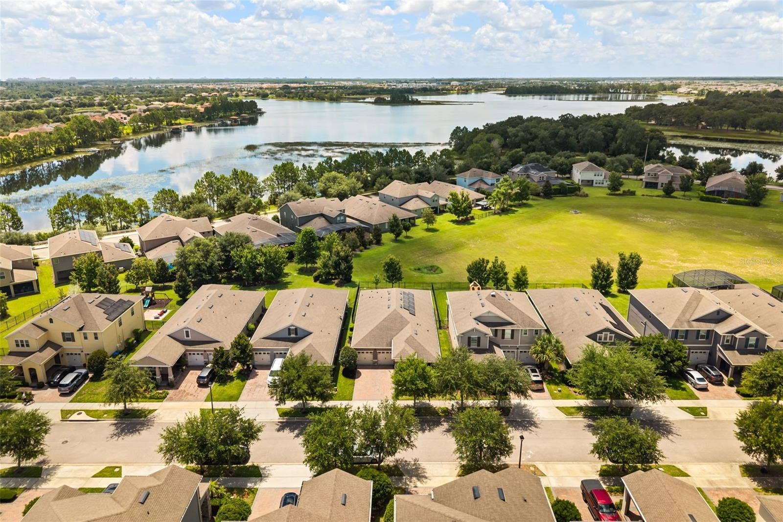 16082 HAMPTON CROSSING DRIVE, Winter Garden, FL 34787 16082 HAMPTON CROSSING DRIVE, Winter Garden, FL 34787