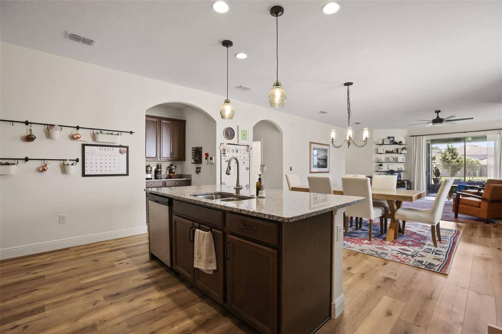 16082 HAMPTON CROSSING DRIVE, Winter Garden, FL 34787 16082 HAMPTON CROSSING DRIVE, Winter Garden, FL 34787