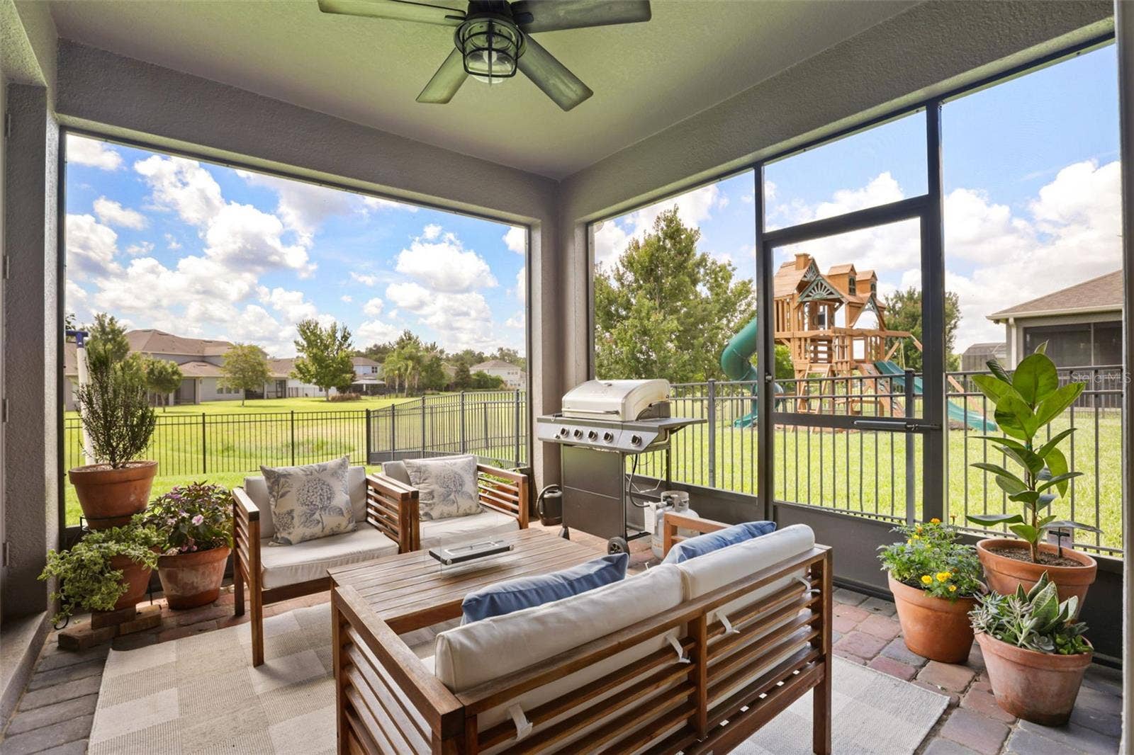 16082 HAMPTON CROSSING DRIVE, Winter Garden, FL 34787 16082 HAMPTON CROSSING DRIVE, Winter Garden, FL 34787