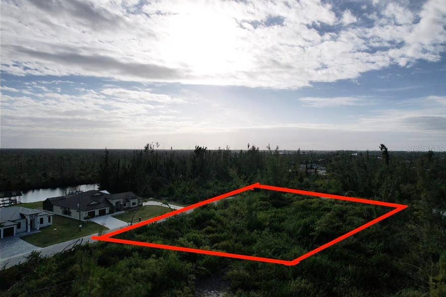 Property photo for 16733 LIGGETT CIRCLE, Port Charlotte, FL