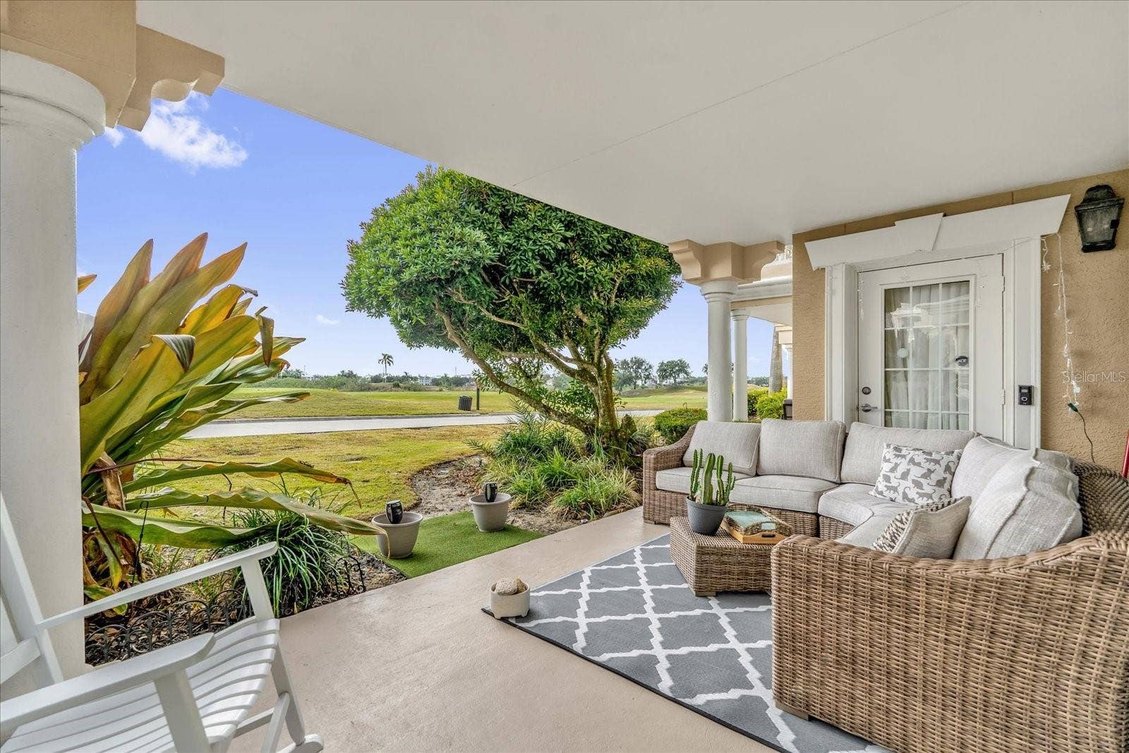 1364 CENTRE COURT RIDGE DRIVE, #101, Reunion, FL 34747 par 3 golf hole and view