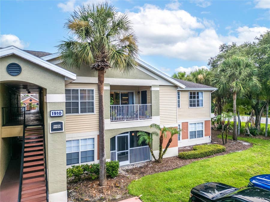 Property photo for 1910 SUMMER CLUB DRIVE, #212, Oviedo, FL