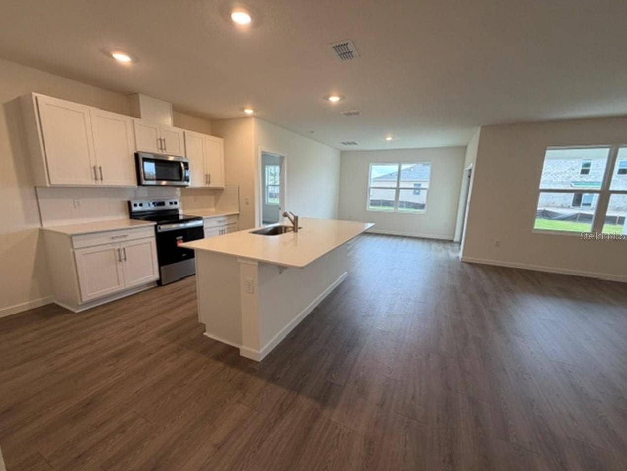 4922 MARSHELDER STREET, Apopka, FL 32712 4922 MARSHELDER STREET, Apopka, FL 32712