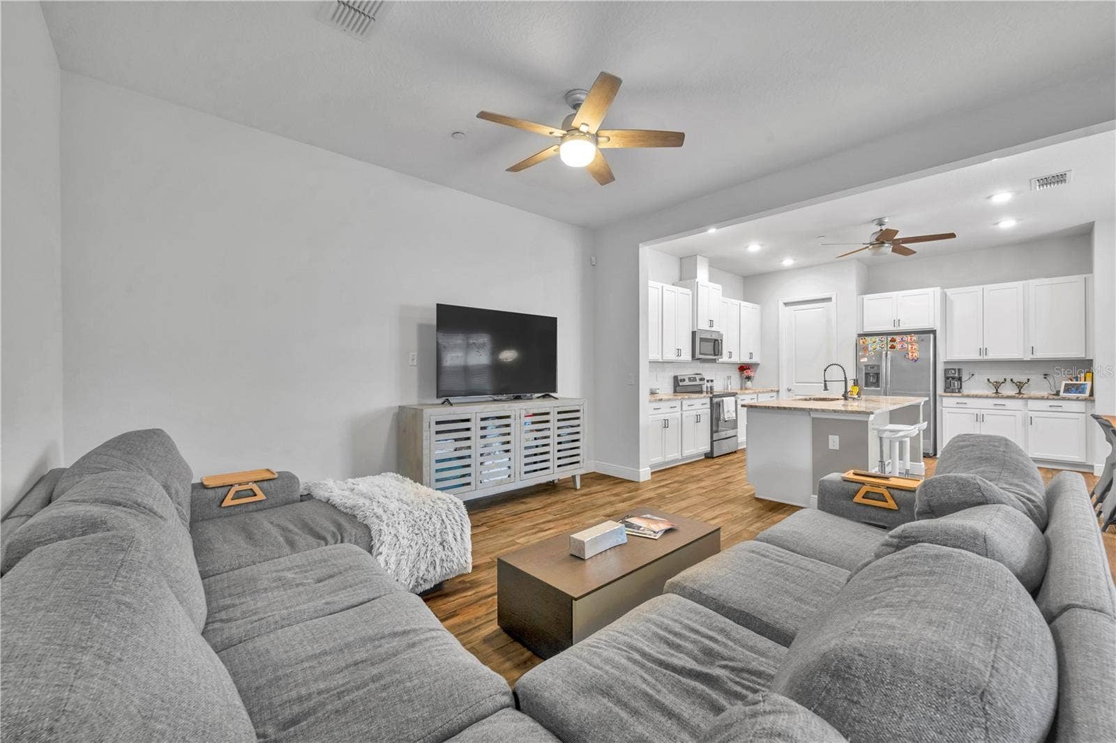 13433 STODDART AVENUE, Orlando, FL 32827 13433 STODDART AVENUE, Orlando, FL 32827