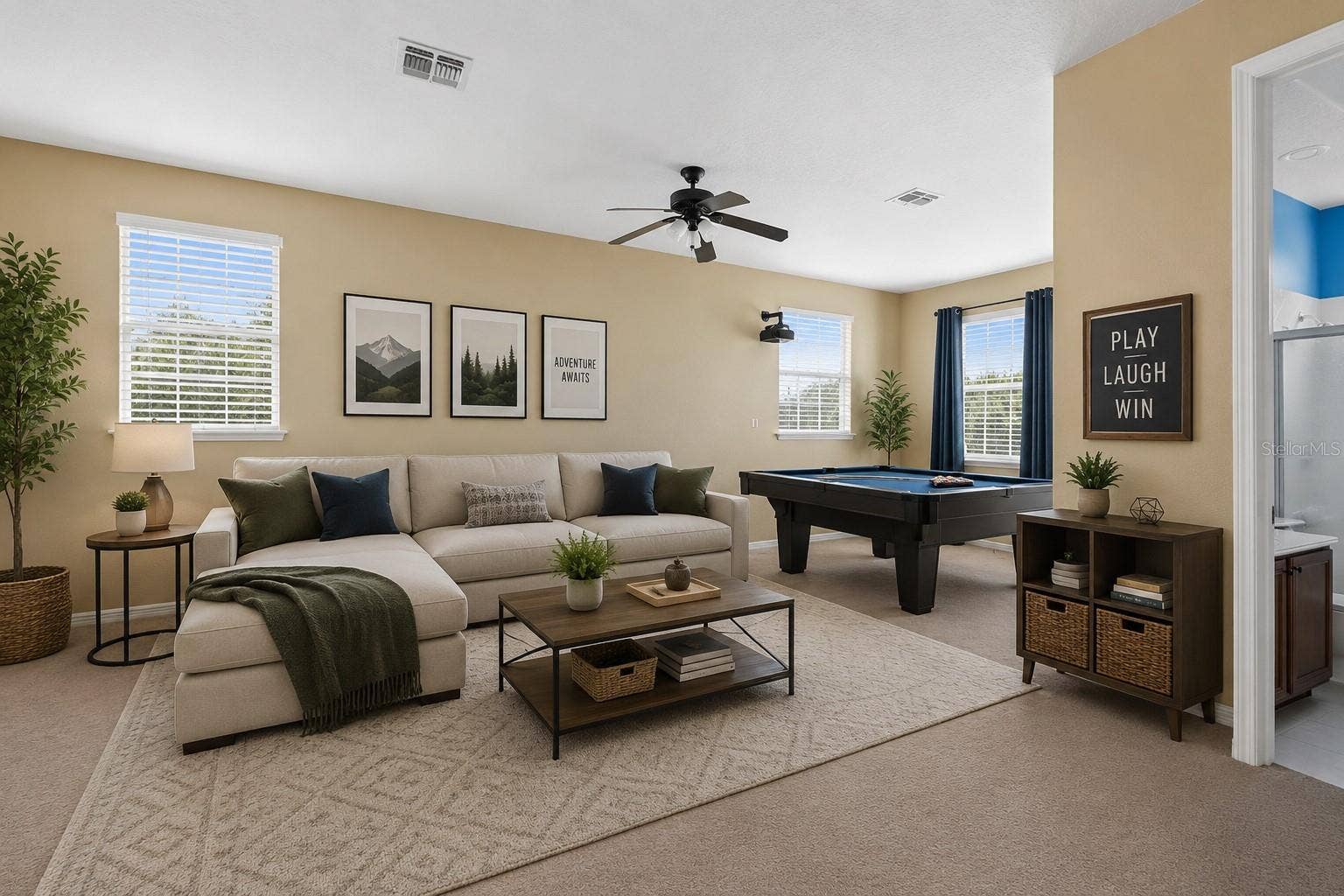Upstairs Lolf/Game room