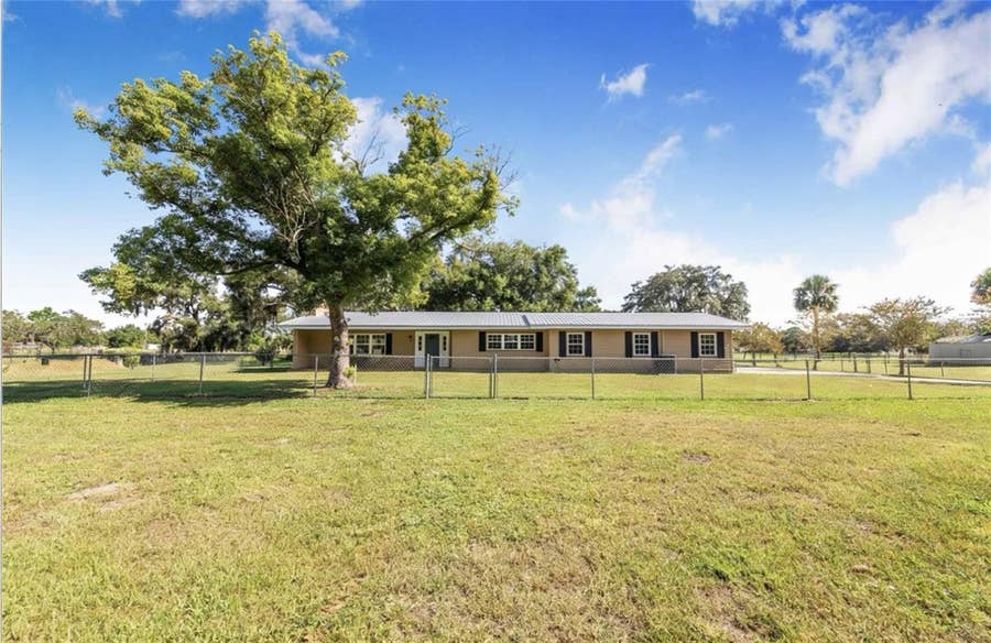 Property photo for 4854 E HINSON AVENUE, Haines City, FL