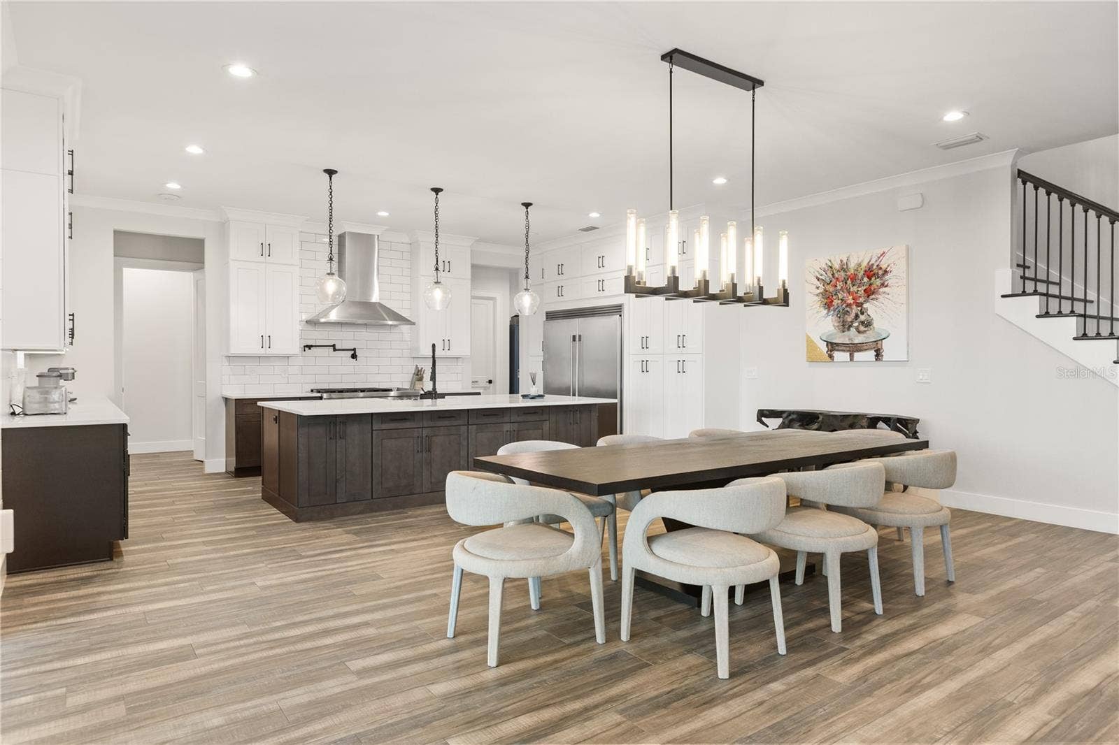 907 CELADON STREET, Winter Garden, FL 34787 Layout designed for entertaining and family gatherings.