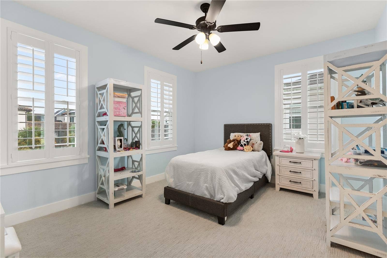 907 CELADON STREET, Winter Garden, FL 34787 2nd floor - the first bedroom directly off loft