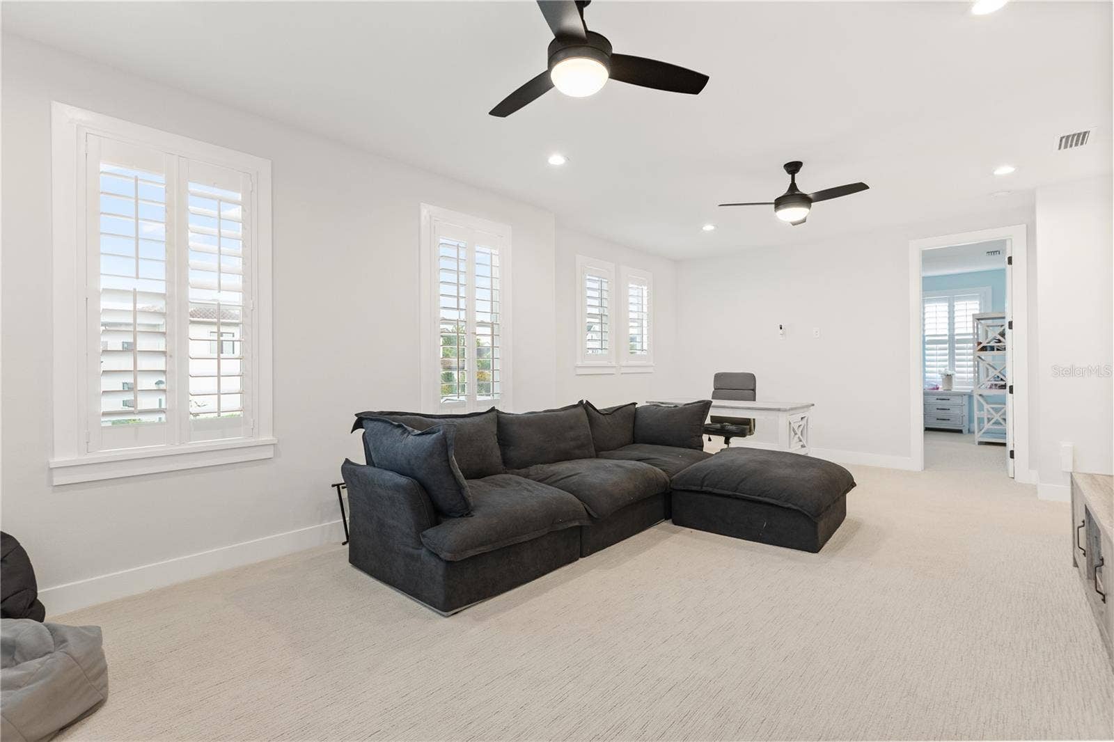 907 CELADON STREET, Winter Garden, FL 34787 2nd floor - loft, dedicated homework station, and 3 bedrooms for younger family members.