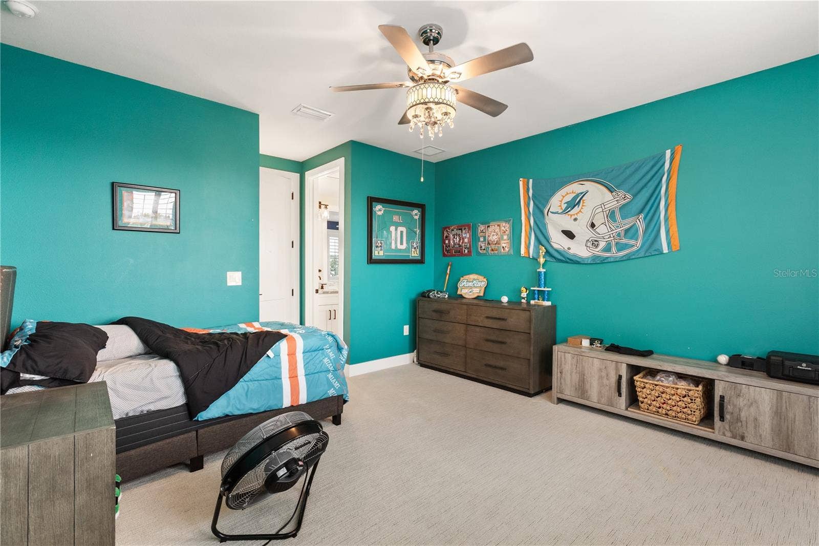 907 CELADON STREET, Winter Garden, FL 34787 907 CELADON STREET, Winter Garden, FL 34787