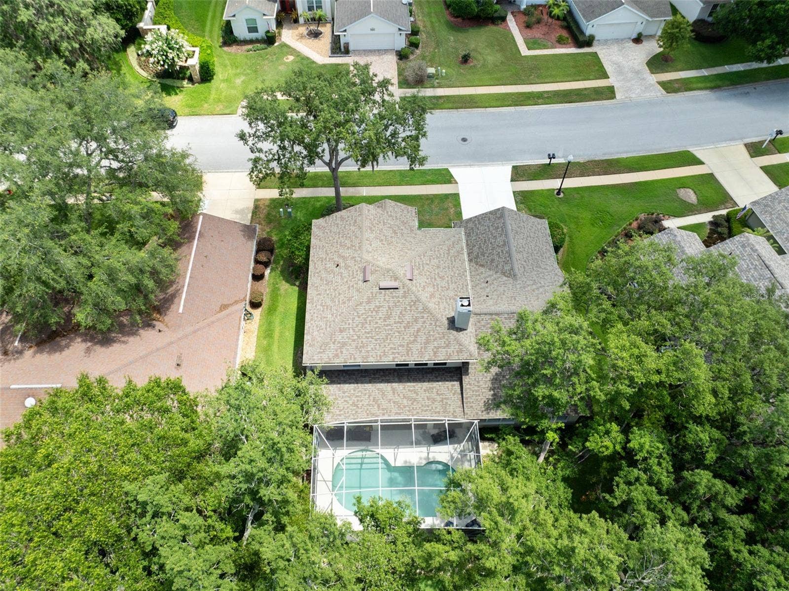 8052 LAUREL RIDGE DRIVE, Mount Dora, FL 32757 8052 LAUREL RIDGE DRIVE, Mount Dora, FL 32757