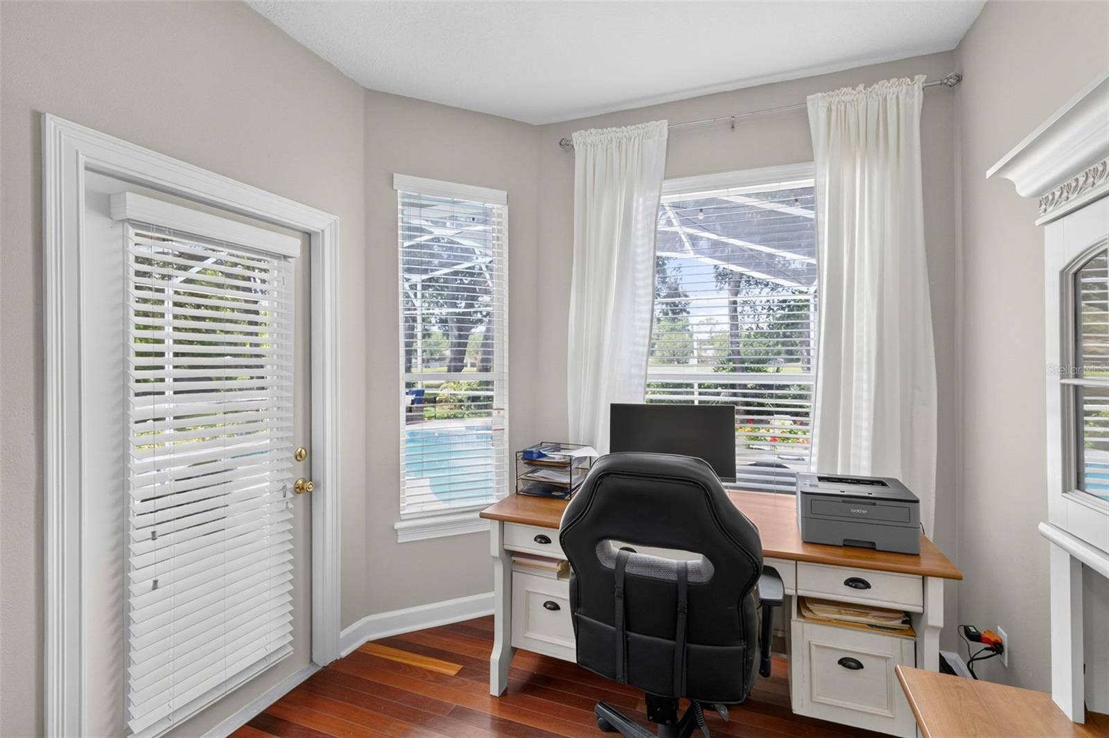 8052 LAUREL RIDGE DRIVE, Mount Dora, FL 32757 8052 LAUREL RIDGE DRIVE, Mount Dora, FL 32757