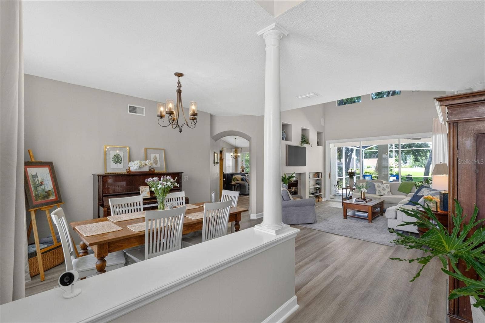 8052 LAUREL RIDGE DRIVE, Mount Dora, FL 32757 8052 LAUREL RIDGE DRIVE, Mount Dora, FL 32757