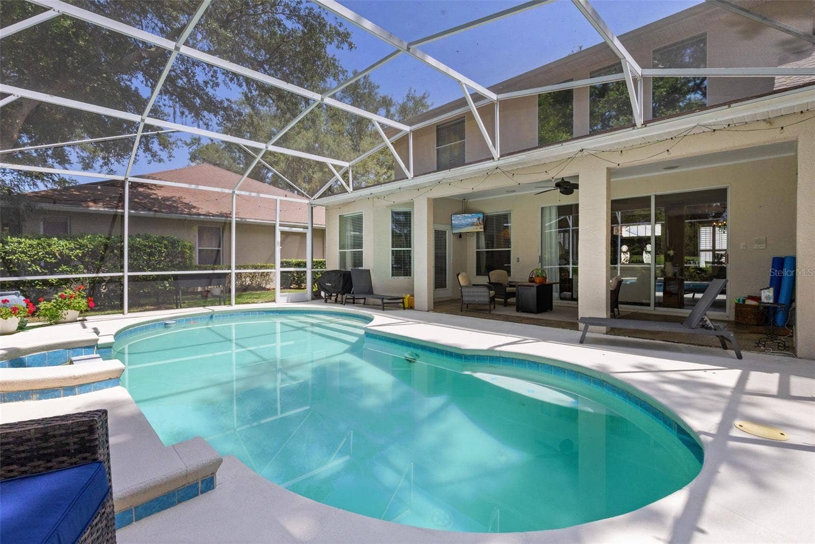 8052 LAUREL RIDGE DRIVE, Mount Dora, FL 32757 8052 LAUREL RIDGE DRIVE, Mount Dora, FL 32757