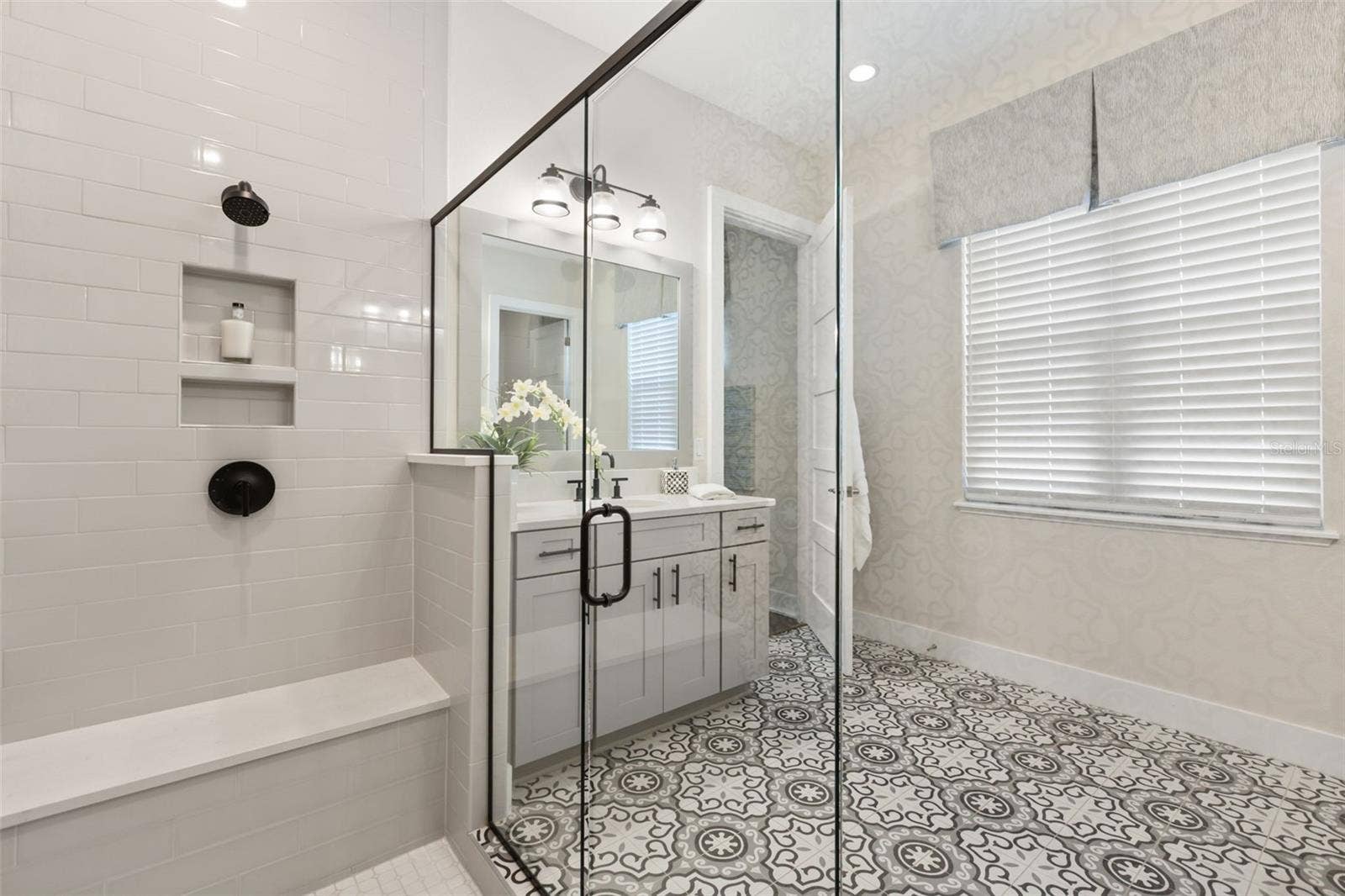 8836 LAKESHORE POINTE DRIVE, Winter Garden, FL 34787 8836 LAKESHORE POINTE DRIVE, Winter Garden, FL 34787