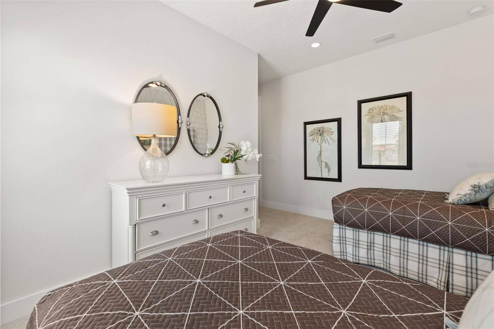 8836 LAKESHORE POINTE DRIVE, Winter Garden, FL 34787 8836 LAKESHORE POINTE DRIVE, Winter Garden, FL 34787