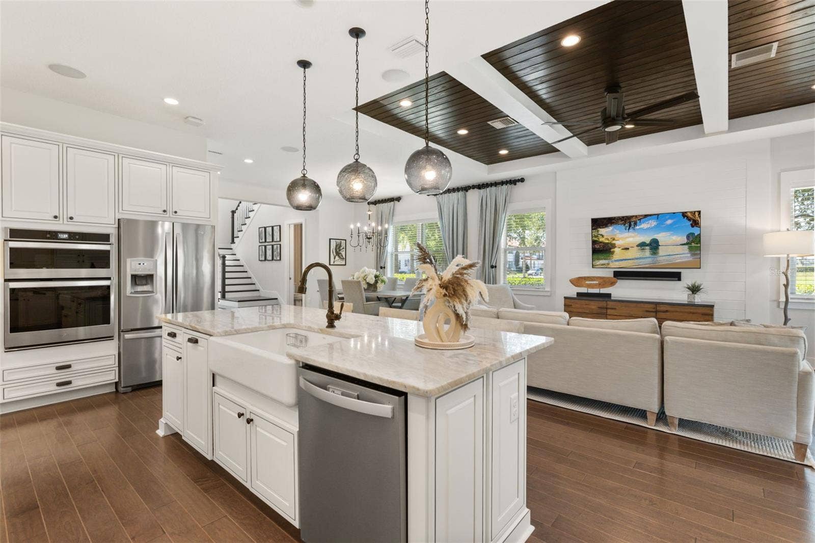 8836 LAKESHORE POINTE DRIVE, Winter Garden, FL 34787 8836 LAKESHORE POINTE DRIVE, Winter Garden, FL 34787