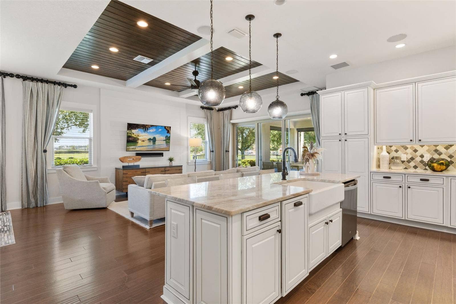 8836 LAKESHORE POINTE DRIVE, Winter Garden, FL 34787 8836 LAKESHORE POINTE DRIVE, Winter Garden, FL 34787