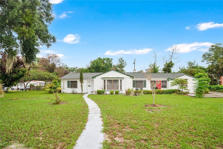 Property photo for 715 AVENUE B SW, Winter Haven, FL