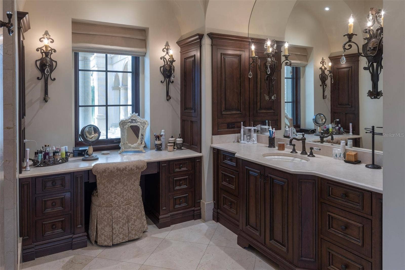 6119 GROSVENOR SHORE DRIVE, Windermere, FL 34786 6119 GROSVENOR SHORE DRIVE, Windermere, FL 34786
