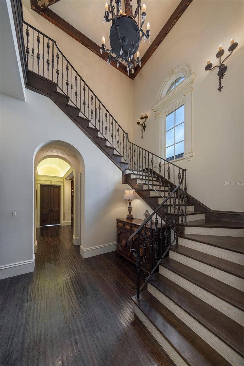 6119 GROSVENOR SHORE DRIVE, Windermere, FL 34786 secondary back of house stair to second floor