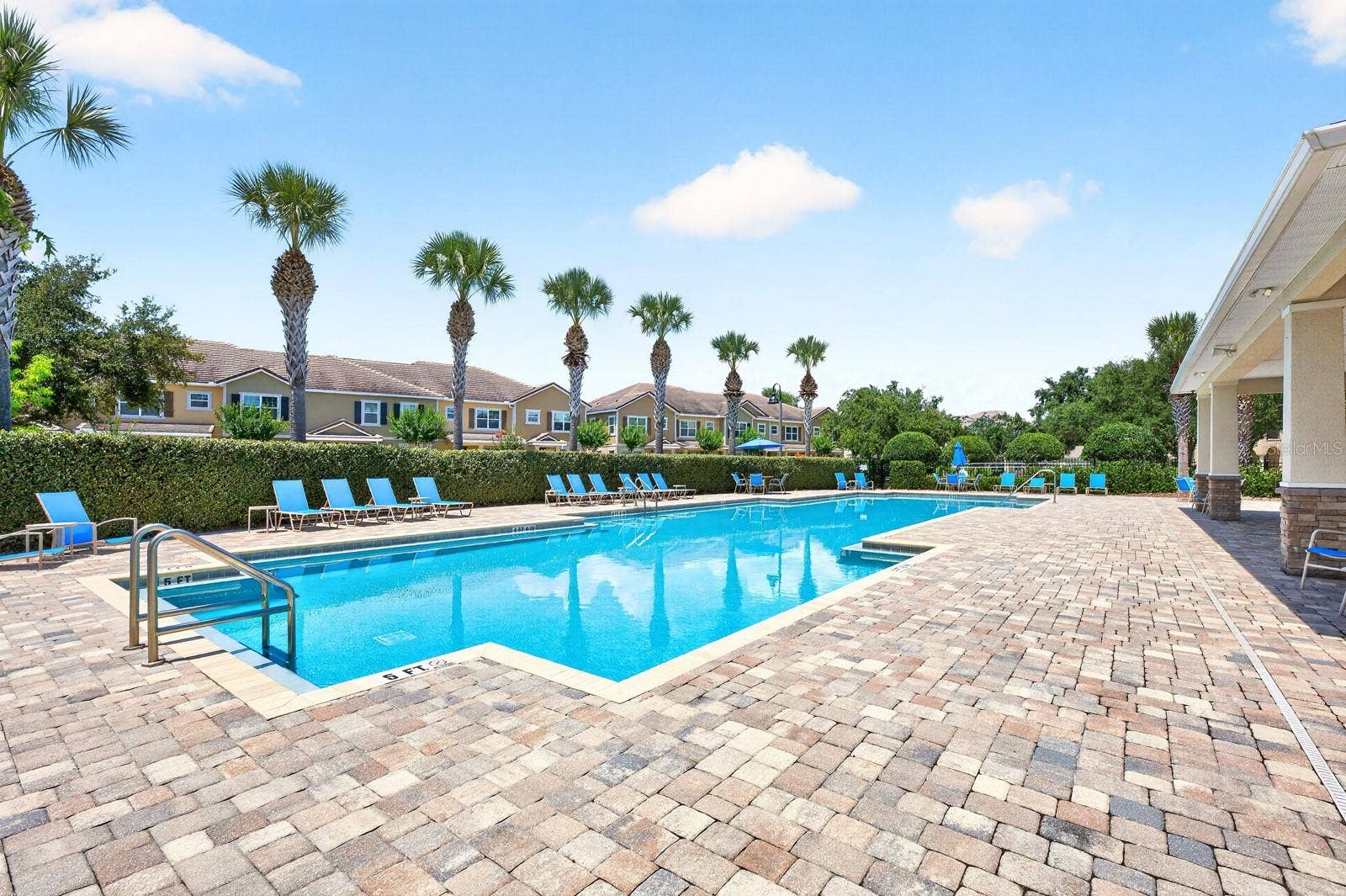 11429 BROWNSTONE STREET, Windermere, FL 34786 Community Pool.