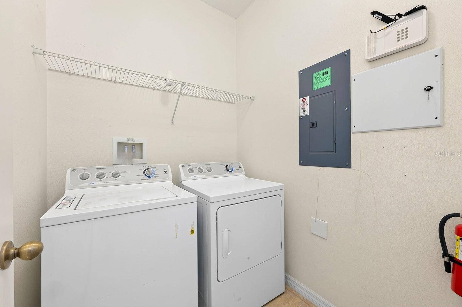11429 BROWNSTONE STREET, Windermere, FL 34786 Laundry Room.