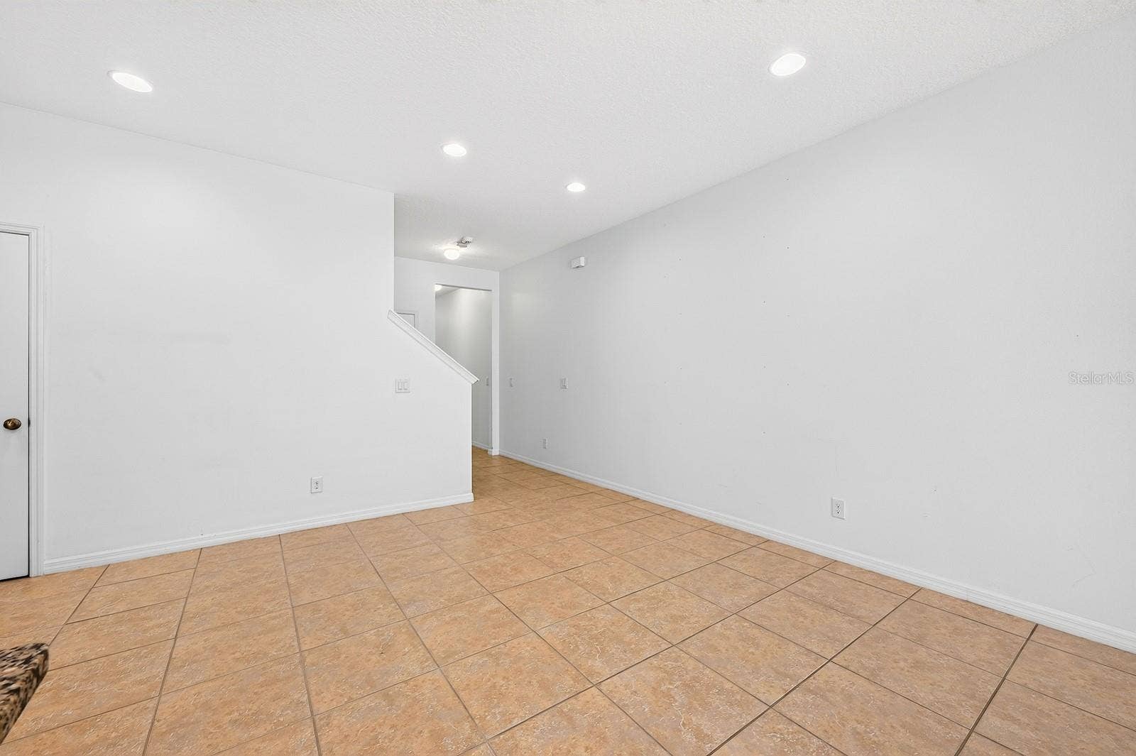 11429 BROWNSTONE STREET, Windermere, FL 34786 Dining Area.
