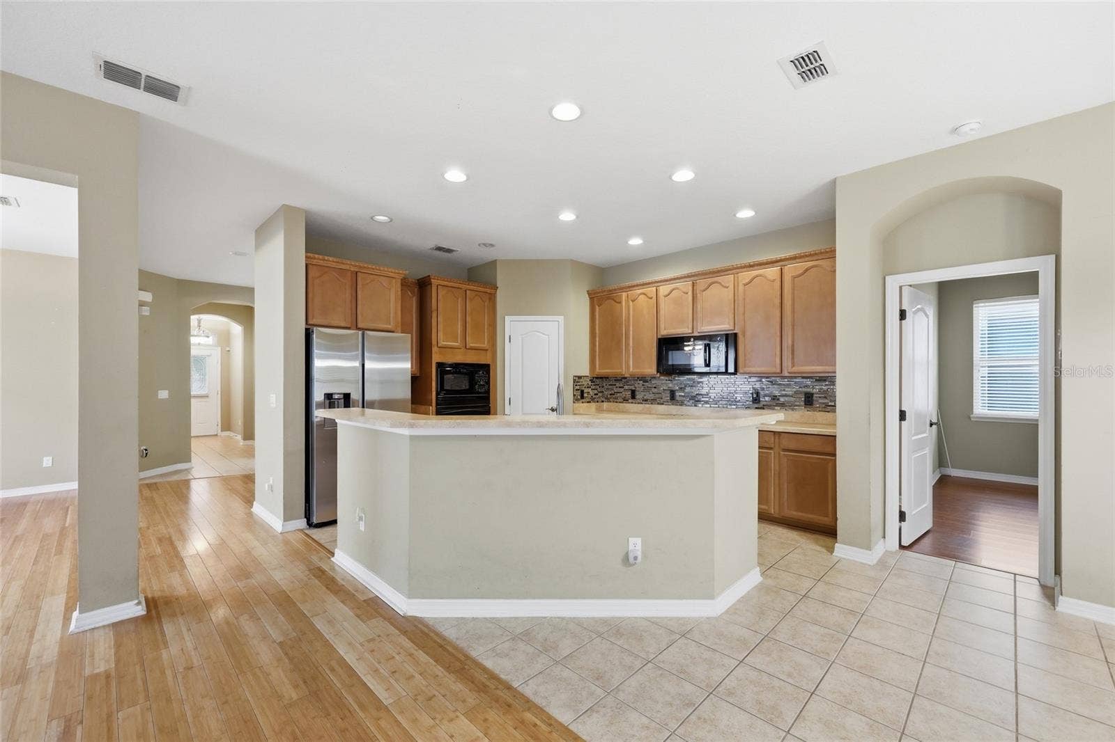 13137 PENSHURST LANE, Windermere, FL 34786 13137 PENSHURST LANE, Windermere, FL 34786