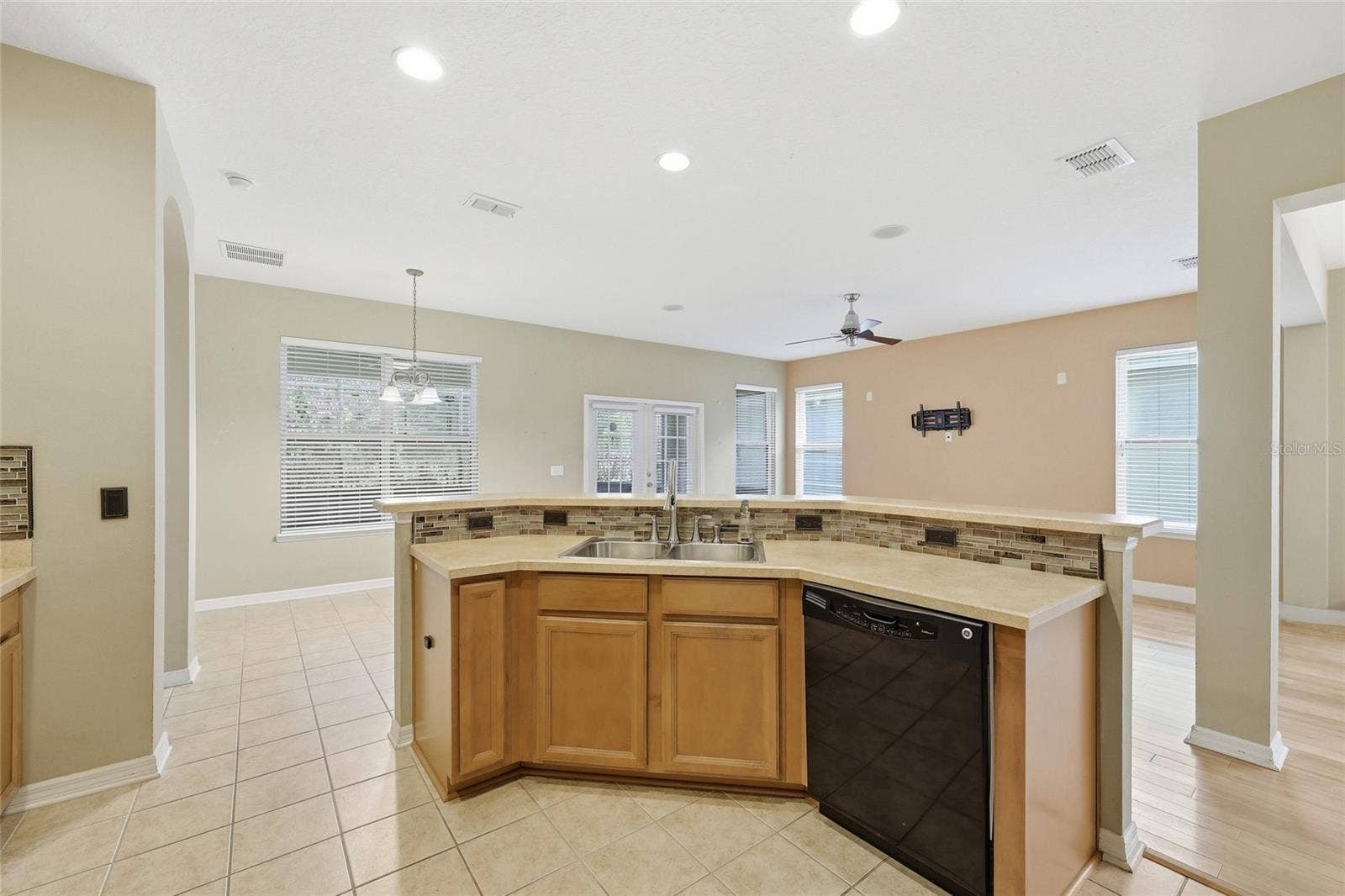 13137 PENSHURST LANE, Windermere, FL 34786 13137 PENSHURST LANE, Windermere, FL 34786