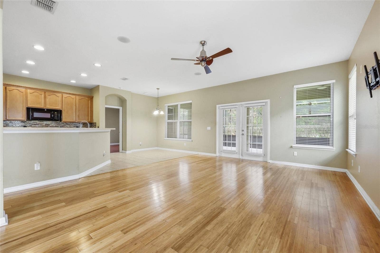 13137 PENSHURST LANE, Windermere, FL 34786 13137 PENSHURST LANE, Windermere, FL 34786