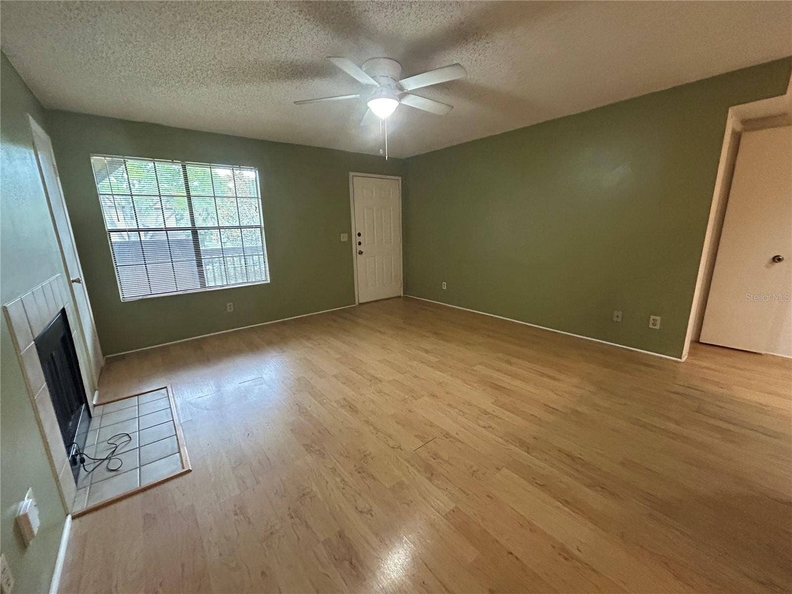 380 LAKEPOINTE DRIVE, #202, Altamonte Springs, FL 32701 380 LAKEPOINTE DRIVE, #202, Altamonte Springs, FL 32701